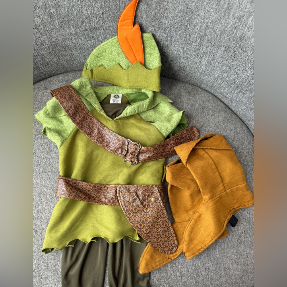 Disney Peter Pan outfit size 4